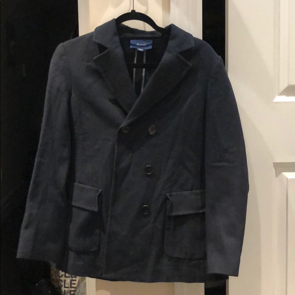 Facconable navy double breasted pea coat